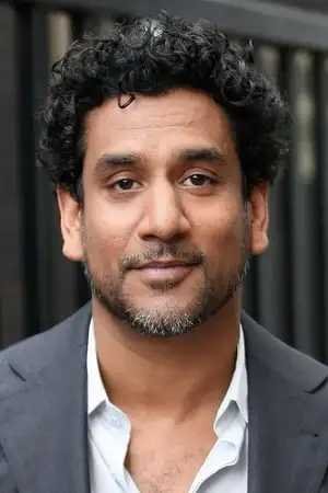 foto-ator-Naveen Andrews